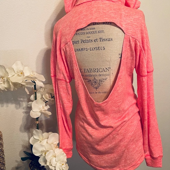 VS PINK Open Back Hoodie - Picture 2 of 3
